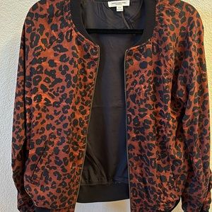 Beach lunch lounge collection, brand lightweight jacket, cute cheetah print